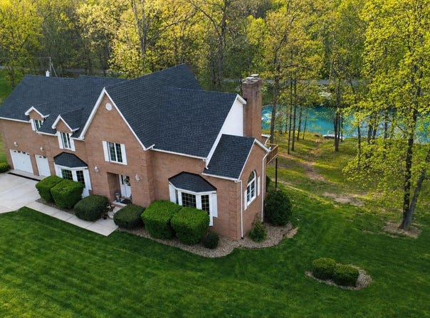 738 Pinecrest Drive, Huntington, WV 25705