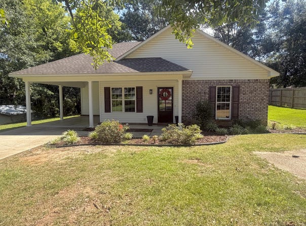 186 Wilson St, Pontotoc, MS 38863