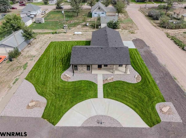 311 VINE ST, Dix, NE 69133