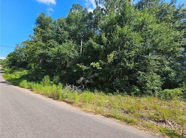 Ashley Drive, Eight Mile, AL 36613