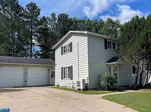 44 Ash Blvd, Babbitt, MN 55706-0000