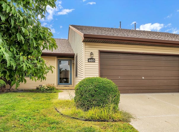 403 Clearwater Drive, Champaign, IL 61822