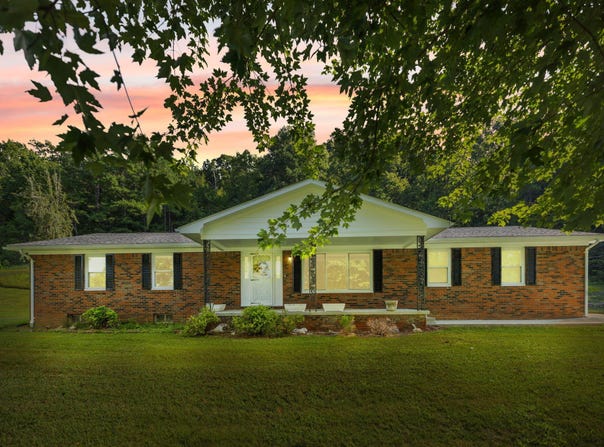 4927 KY-92, Monticello, KY 42633