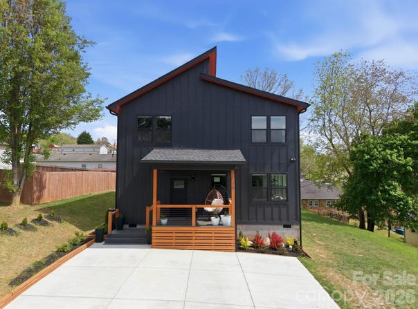 30 First Street, Canton, NC 28716