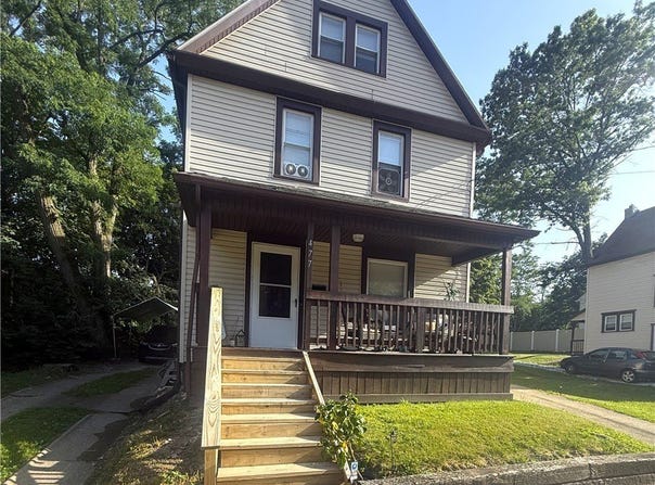 477 Bishop Street, Akron, OH 44307
