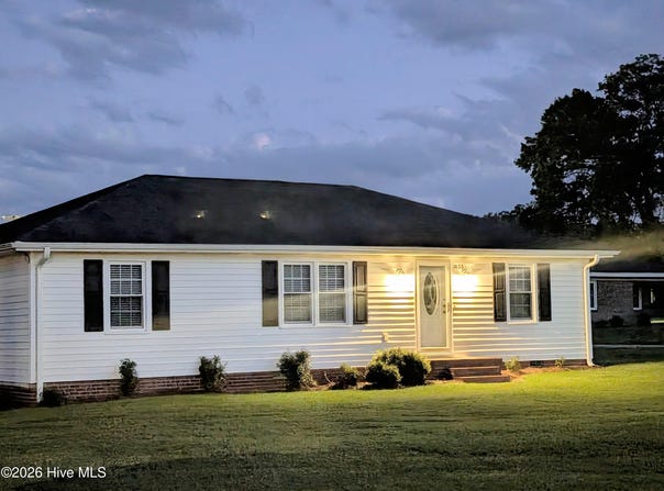 1035 W Saint James Street, Tarboro, NC 27886