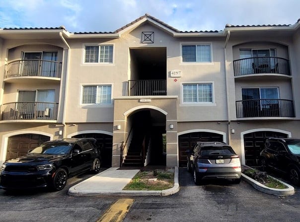 4197 N Haverhill Road, West Palm Beach, FL 33417
