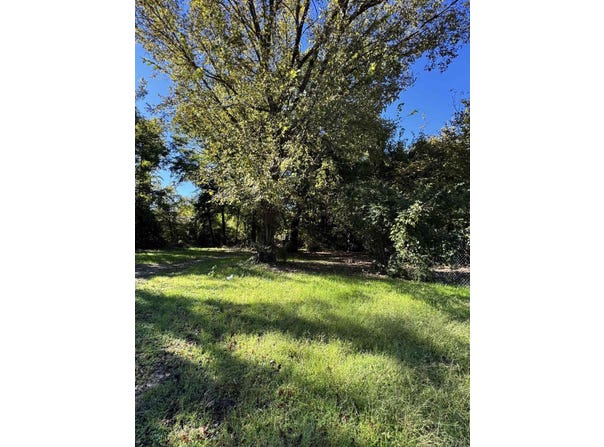 2167 HUNTER Ave lot: 42-43, Memphis, TN 38108