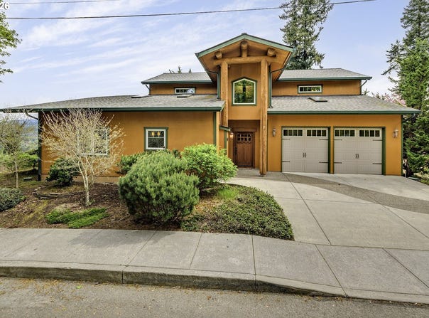 16860 HOFFMAN Ave, Sandy, OR 97055