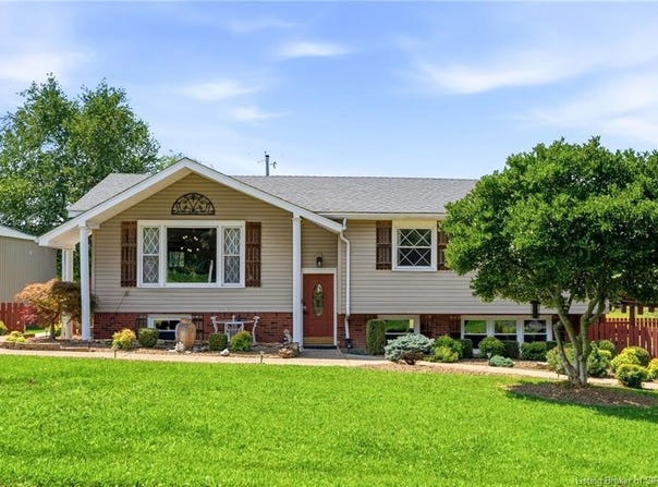 4593 Raymond Road NE, Corydon, IN 47112