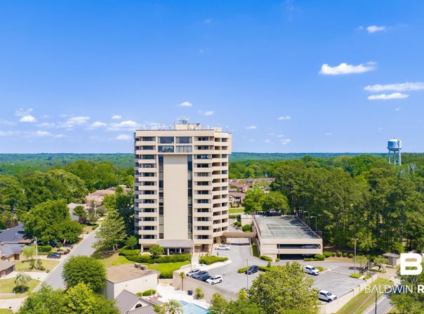 100 Tower Drive, Daphne, AL 36526