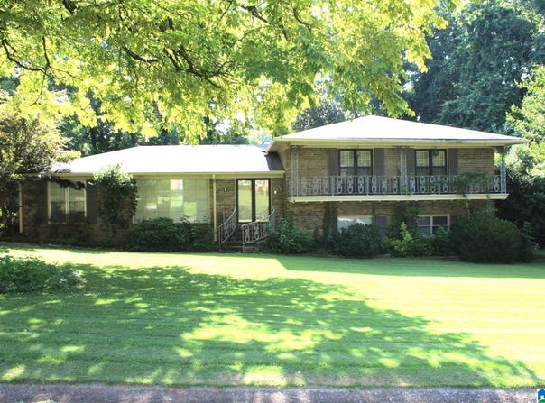 15 TIMOTHY TRACE, ANNISTON, AL 36207