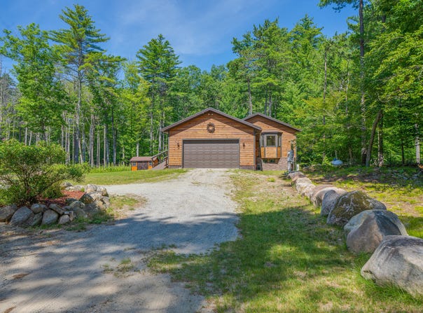 30 Hawthorne Lane, Jay, NY 12941