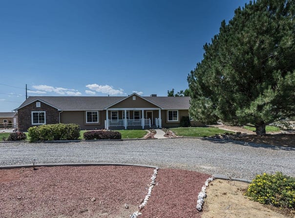 1675 P Road, Loma, CO 81524