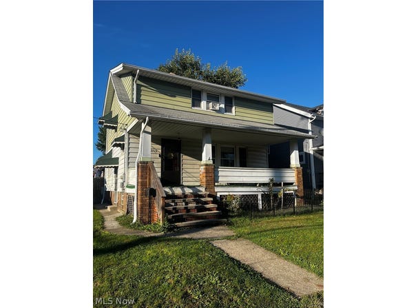 2710 Colburn Avenue, Cleveland, OH 44109