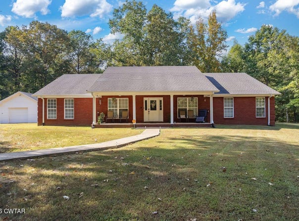 197 Adkins Lane, Lexington, TN 38351