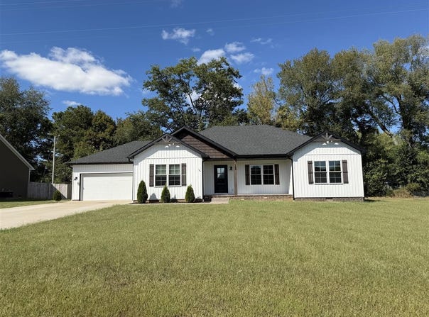 105 Virginia Drive, Auburn, KY 42206
