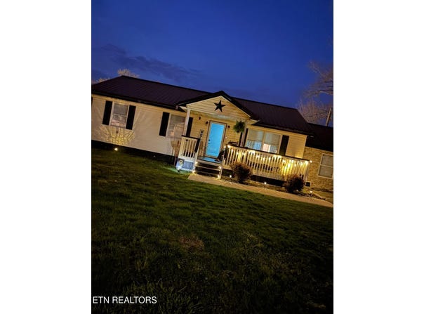 812 Worchester Ave, Middlesboro, KY 40965
