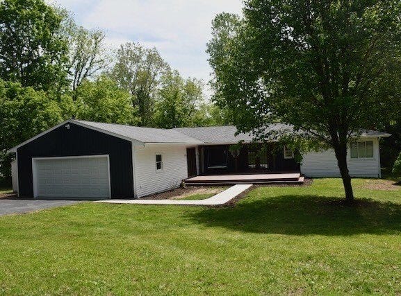8876 E. State Rd., Haslett, MI 48840