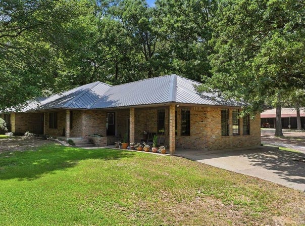 9406 State Hwy 154 W, Big Sandy, TX 75755