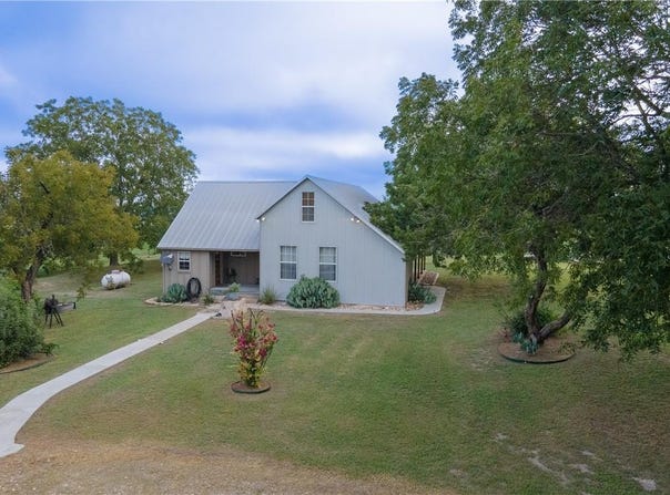 2201 County Road 311, Jarrell, TX 76537