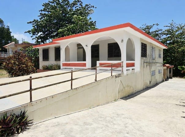 Coto, Isabela, PR 00662