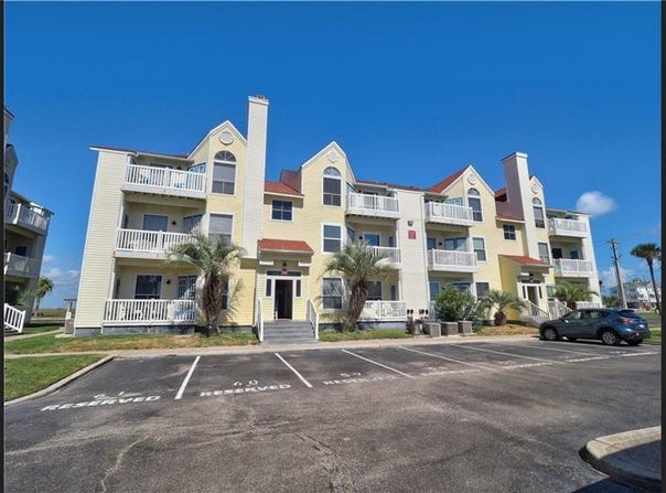 14721 Whitecap Boulevard, Corpus Christi, TX 78418