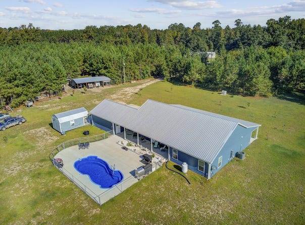 442 Rhode Drive, Cottageville, SC 29435