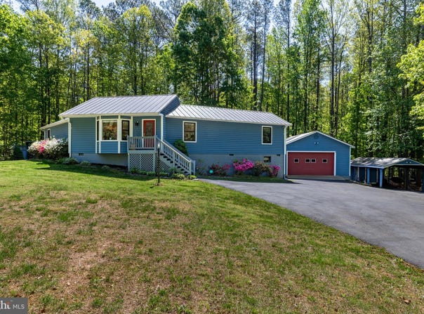 3319 VIOLA Way, BUMPASS, VA 23024