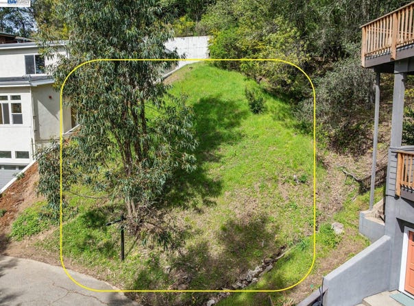 Arrowhead Drive, Oakland, CA 94611