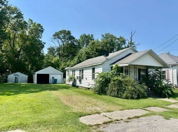 507 & 509 E Plum St., Robinson, IL 62454