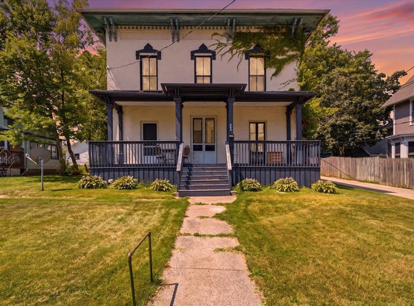 202 3rd Street, Jackson, MI 49201