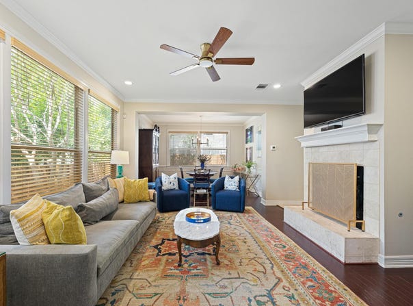 402 E 32nd St, Austin, TX 78705