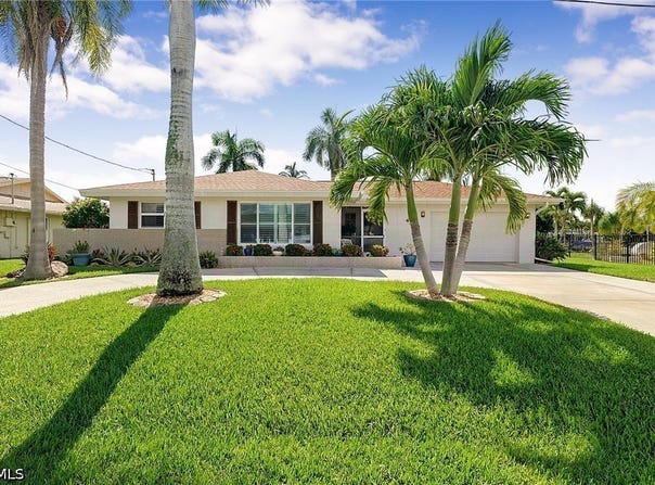 4529 SE 1st Avenue, Cape Coral, FL 33904