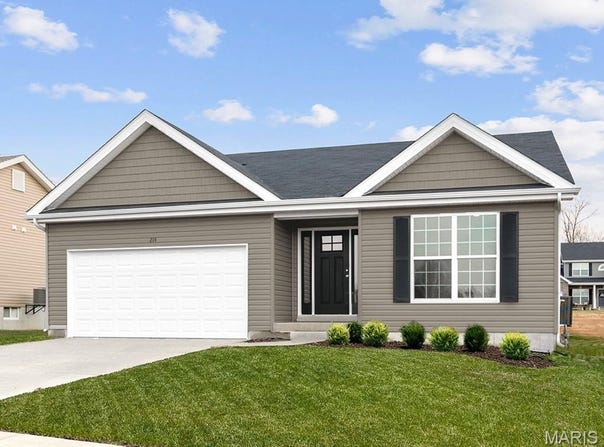 540 Apple Orchard Lane, O'Fallon, MO 63385