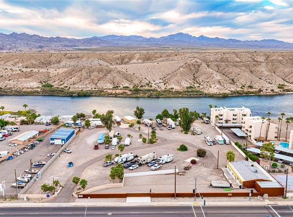 1621 Highway 95, Bullhead City, AZ 86442
