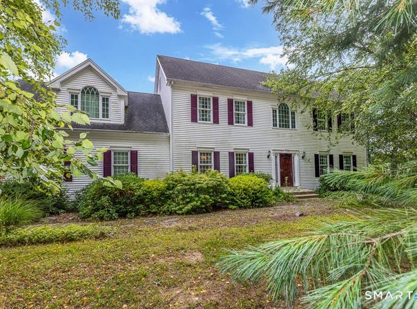 9 Taylor Ridge Road, Clinton, CT 06413