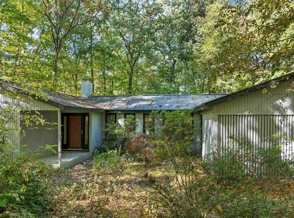 41 Brek Drive, Merrimack, NH 03054