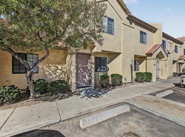 455 S MESA Drive, Mesa, AZ 85210