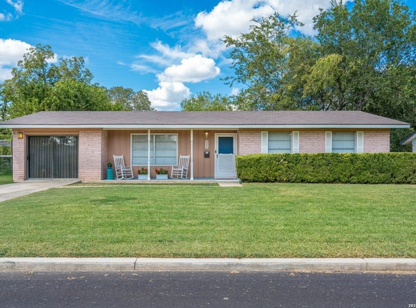 309 MAPLE DR, Schertz, TX 78154