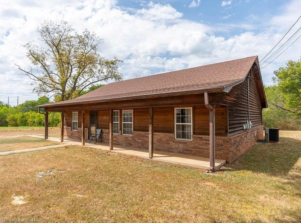 451 Hill ST, Booneville, AR 72927