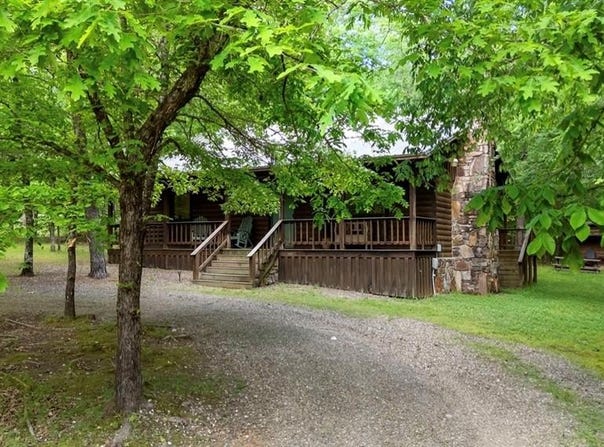 22 E G. Lane, Broken Bow, OK 74728