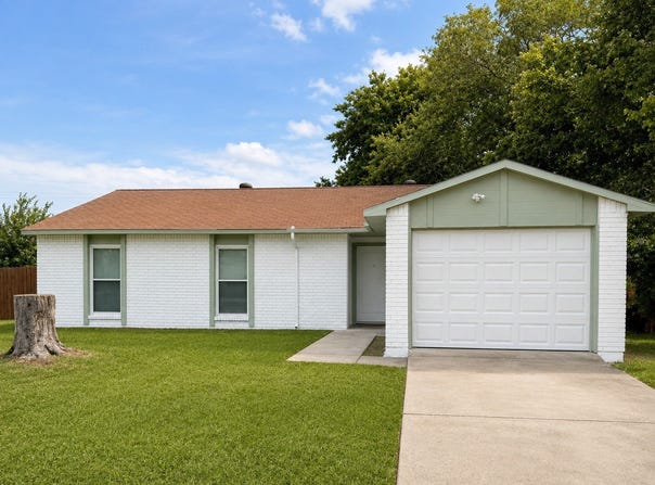 542 Hanover Drive, Allen, TX 75002