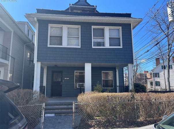 302 S 5th Avenue, Mount Vernon, NY 10550