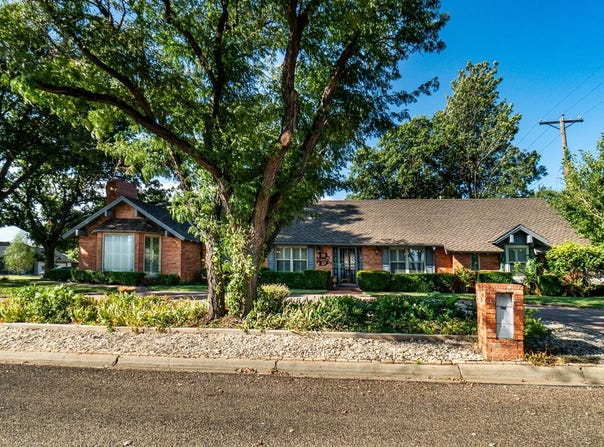 228 Skycrest Street, Borger, TX 79007