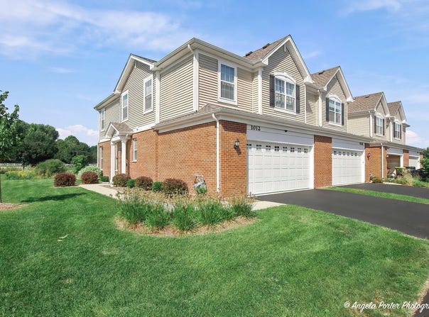 1012 Draper Road, McHenry, IL 60050
