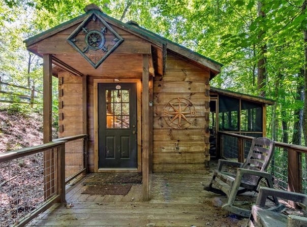 157 Wolf Trail, McGrady, NC 28649