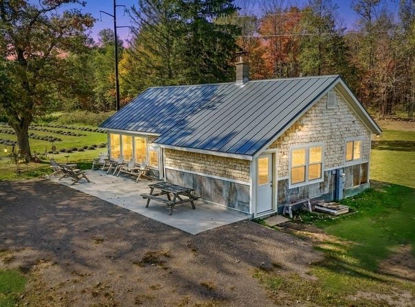 W6098 STELLING RD E, Tomahawk, WI 54487