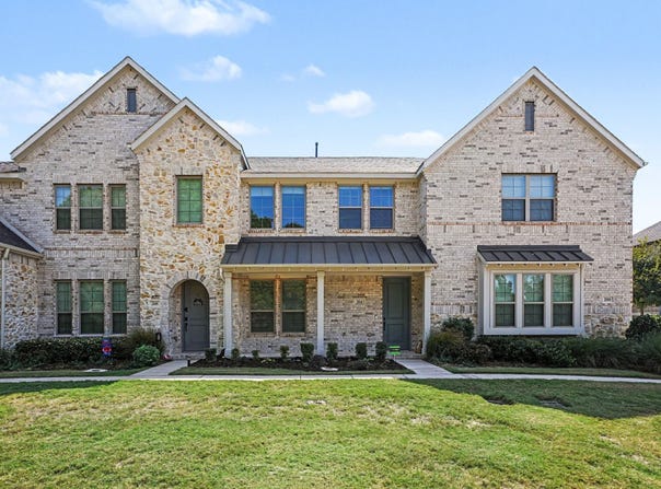 204 Venice Avenue, Flower Mound, TX 75028