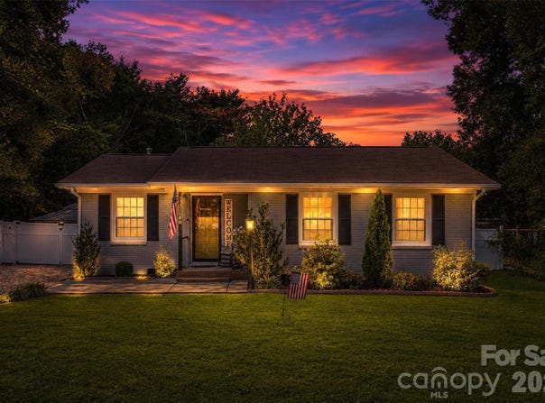 19213 Carter Circle, Cornelius, NC 28031